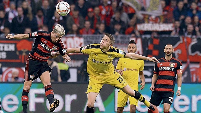 官方：皇家社会签下狼队前锋格德斯；据悉转会费为400万欧（皇家社会官宣引进狼队前锋格德斯，转会费约400万欧）