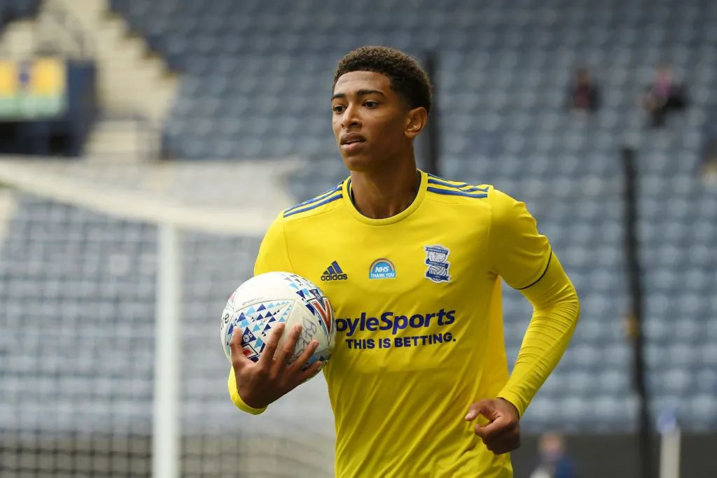 内托踢中锋？马雷斯卡：我们想掌控球权并不断冲击巴萨的防线（内托改打中锋？马雷斯卡：要以控球为主，持续冲击巴萨防线）