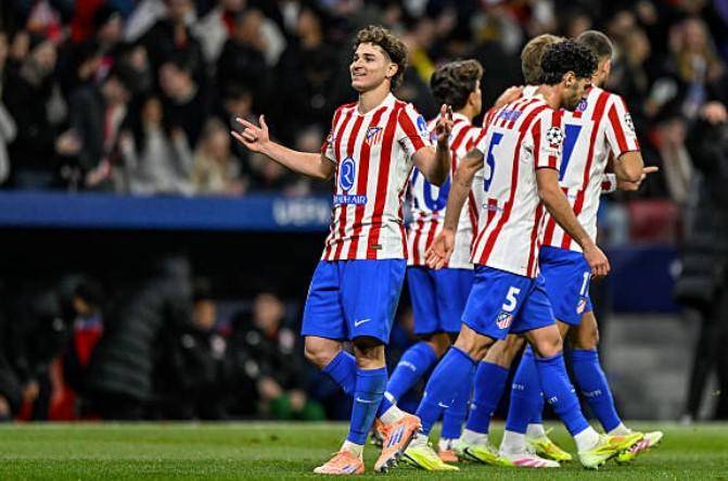 绿帽哥：阿莫林将在下赛季离开，格拉斯纳希望执教曼联（报道：阿莫林下赛季将离队，格拉斯纳有意执教曼联）