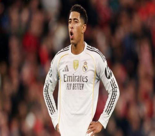 英媒：德利赫特的伤势并不严重，最快有望本周恢复训练（英媒：德利赫特伤情无大碍，最快本周即可恢复训练）