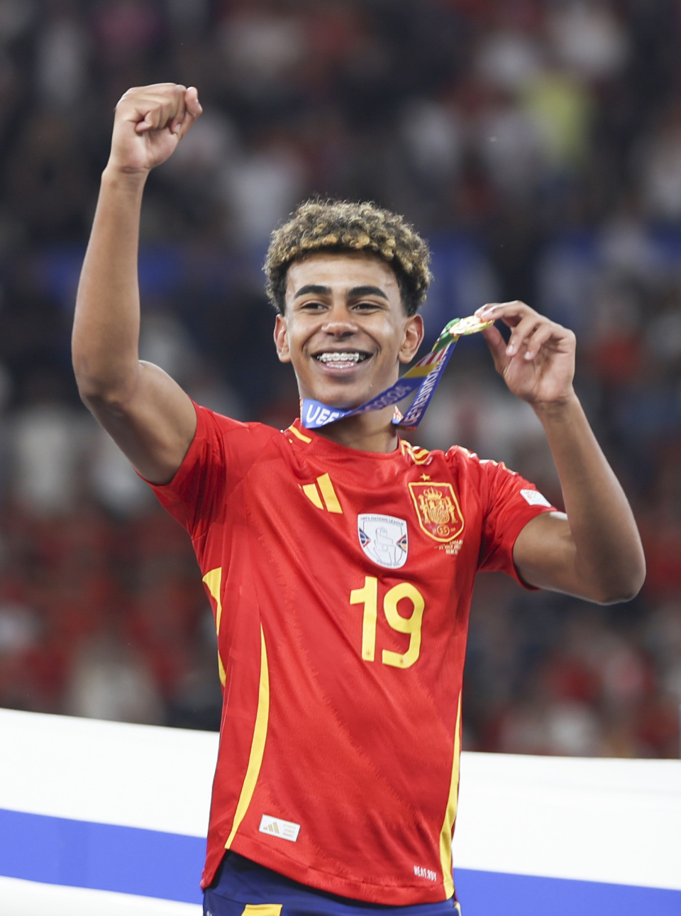 米体：弗拉霍维奇和加蒂今天分别在伦敦和里昂接受手术（米体：弗拉霍维奇、加蒂今日分别在伦敦与里昂完成手术）