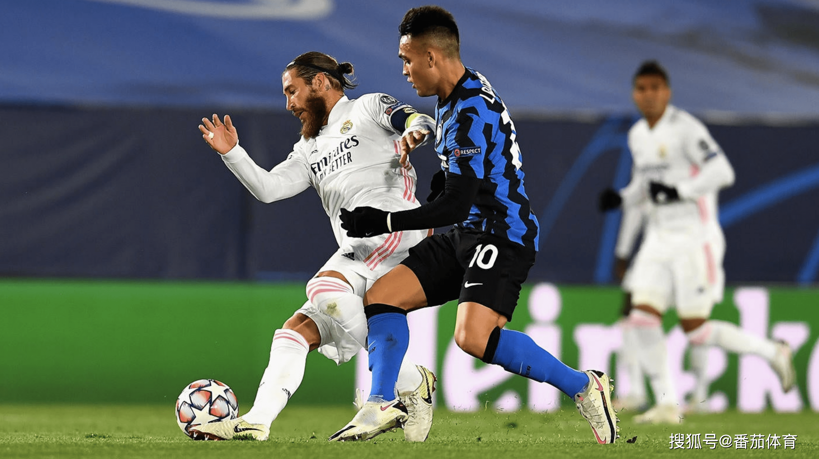 U22国足李镇全：团结且强大的集体，在正确道路上继续前进吧（U22国足李镇全：团结强大，我们将在正确道路上坚定前行）